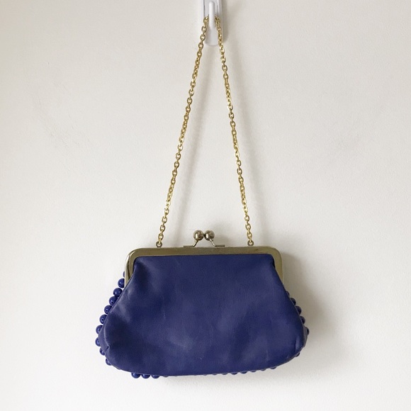 Blue beaded bag with gold tone kiss lock closure - Picture 11 of 15